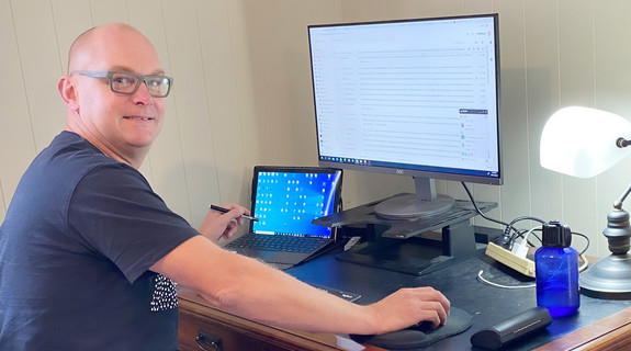 NZILA President, Brad Coombs work from home set up.