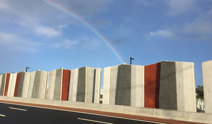 Noise barrier reflecting the volcanic geology of the landscape