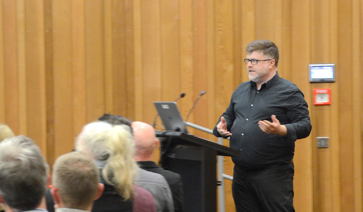 Peter Matthews from Otakaro presenting on public open space and the Avon